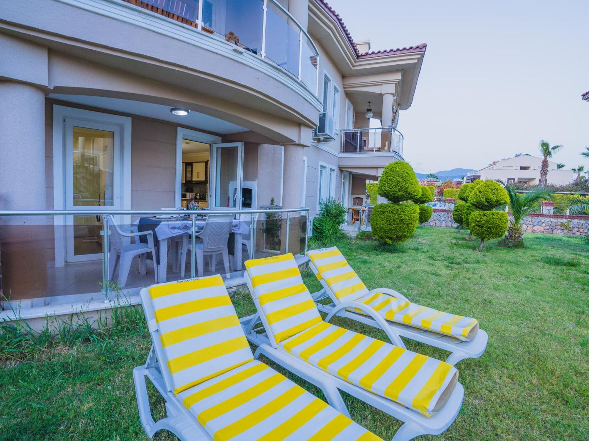 Sunset Beach Club Aqua Lettings Fethiye Exterior foto